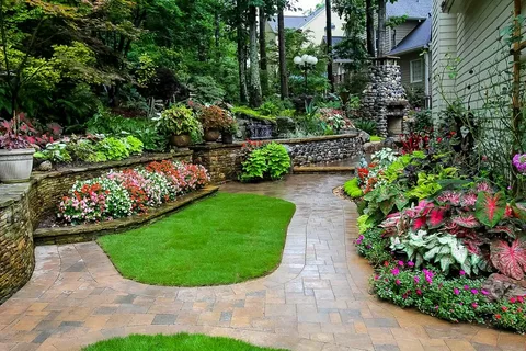 Landscaping & Hardscaping Service In Dubai​ Landscaping services pool maintenance services pool cleaning services pool installation services pool construction services pool renovation services automatic irrigation system in Dubai